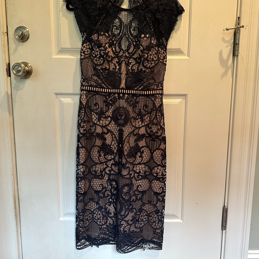 Catharine Deane Melody Open-back Macrame Lace Dress Navy Size 4